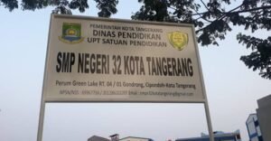 SMPN 32