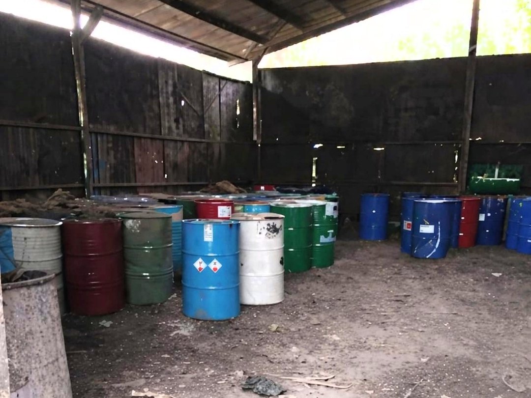 Warga Desak Gudang Produksi Thinner Ilegal di Sepatan Timur Ditutup