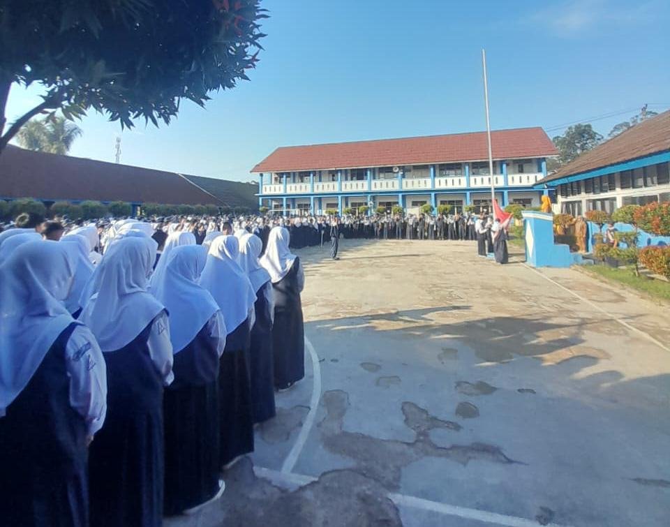 Upacara SMP Negeri 1 Jayanti Menggelar Upacara Bendera Merah Putih Bentuk Rasa Cinta Terhadap NKRI