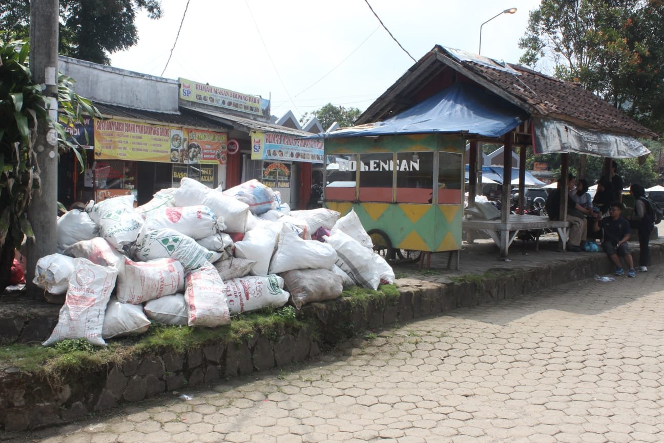 WhatsApp Image 2026-04-02 at 11.12.28